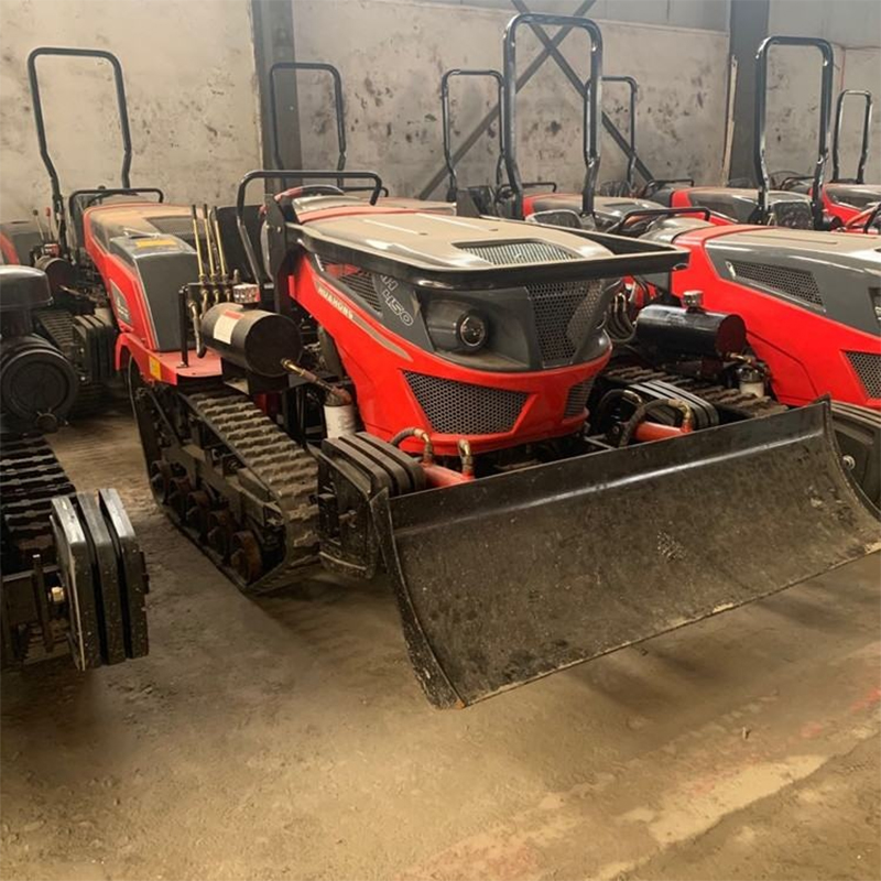 Dual-purpose crawler tractor for both water and land use (50 HP) - Image 9